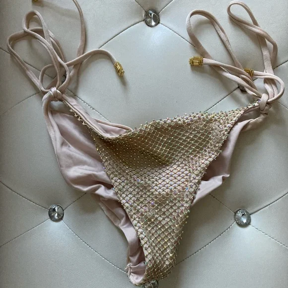 Elegant Gold Rhinestone Bikini - Picture 4 of 4